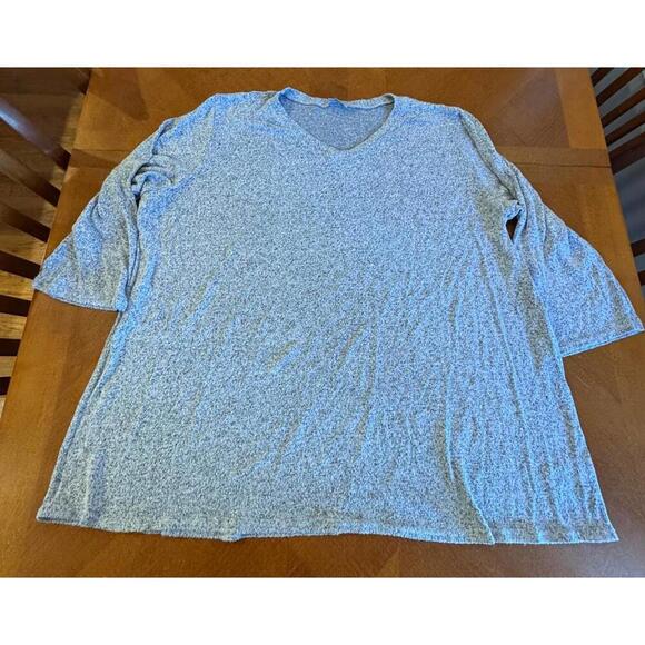 Avenue Tops - Avenue Women's V-Neck Long Sleeve Top - Gray Speckled 18/20 Womens